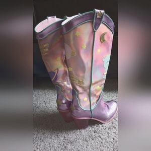Size 7 Dolls Kill holographic care bear boots !